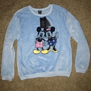 Small Disney Pullover - Extremely Soft